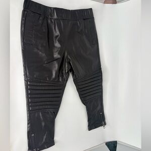 Unisex NWT EVEJNR Black Vegan Leather Harem Leggings
